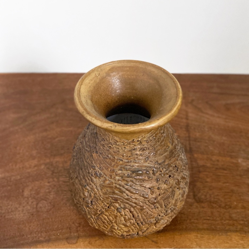 Handmade Art Pottery Vase Signed Bresler - Mid Century Modern Pottery - Picture 2 of 3